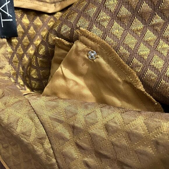 Tahari Gold Blazer / SZ: 6 / EUC - Picture 7 of 7